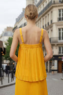 SLEEVELESS PLEATED TANK TOP
