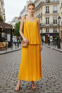 SLEEVELESS PLEATED TANK TOP